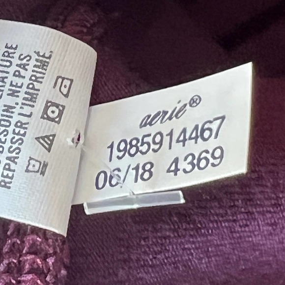 Aerie REGULAR RISE CHILL PLAY MOVE EVERYDAY PULL ON LEGGING DEEP PLUM MEDIUM NWT - Picture 14 of 16